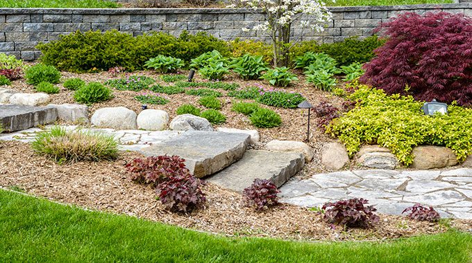 landscape-bed-walkway-532404356 landscape-bed-walkway-532404356